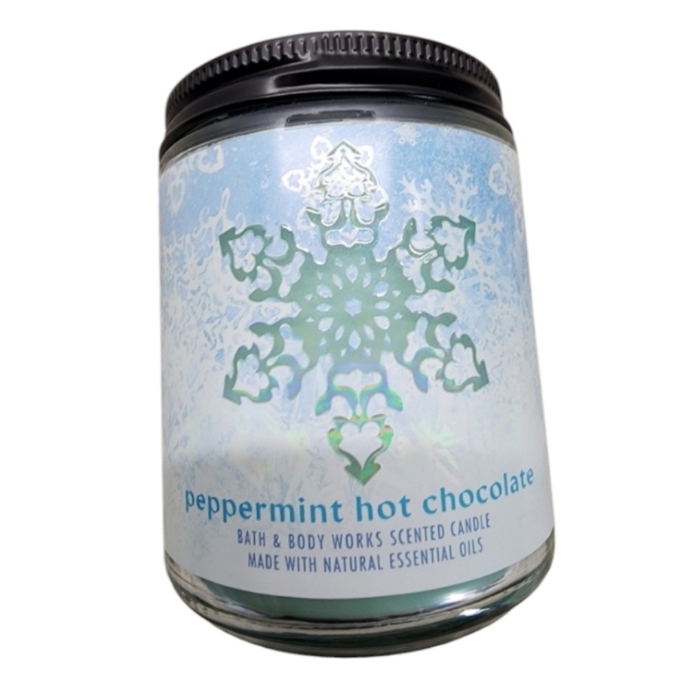 LTD ED Bath & Body Works Peppermint hot chocolate candle